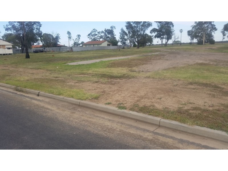 19 Arunga Street, Moree NSW 2400