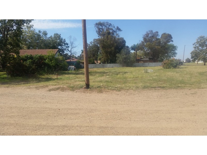 16 Bingara Road, Moree NSW 2400