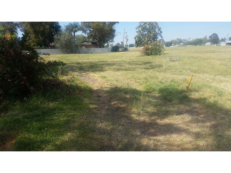 16 Bingara Road, Moree NSW 2400