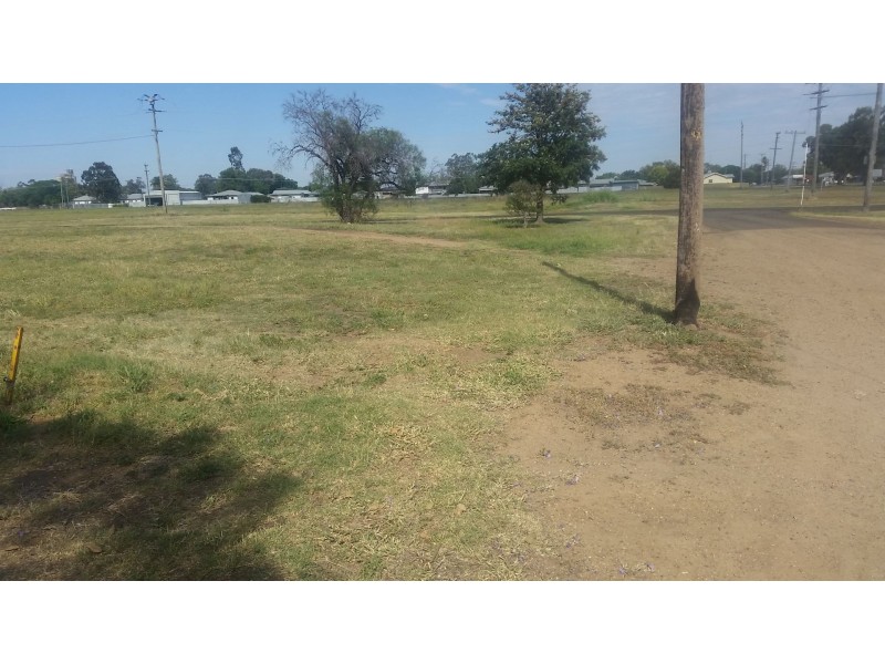 16 Bingara Road, Moree NSW 2400