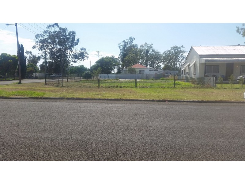 18 James Street, Moree NSW 2400