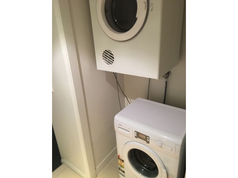 803 Stanley Street, Woolloongabba QLD 4102