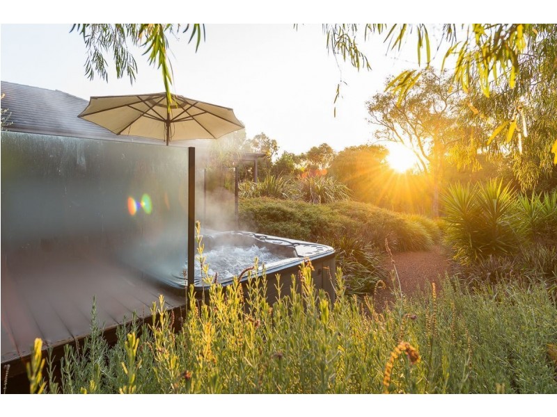 37 Wylarah Way, Quindalup WA 6281