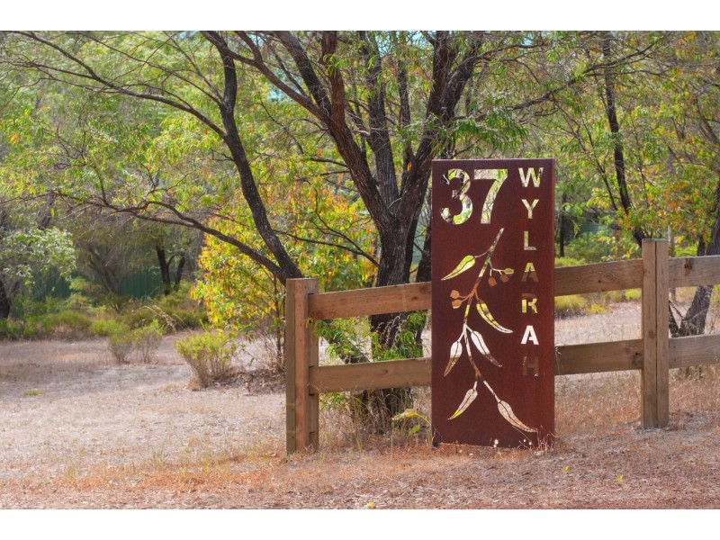 37 Wylarah Way, Quindalup WA 6281