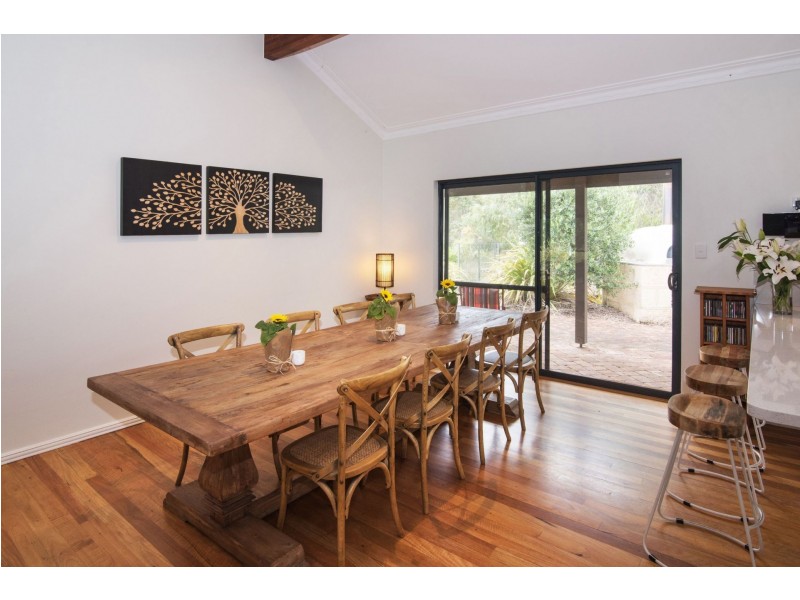 37 Wylarah Way, Quindalup WA 6281