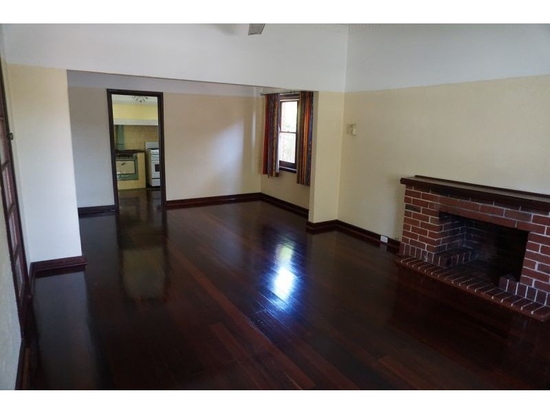 142 Holland Street, Wembley WA 6014