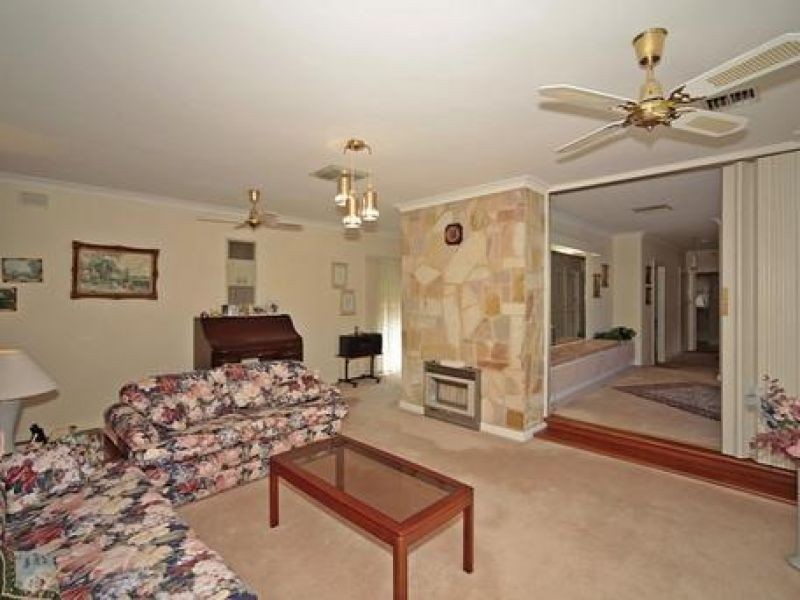 9 Ozone Avenue, Semaphore Park SA 5019