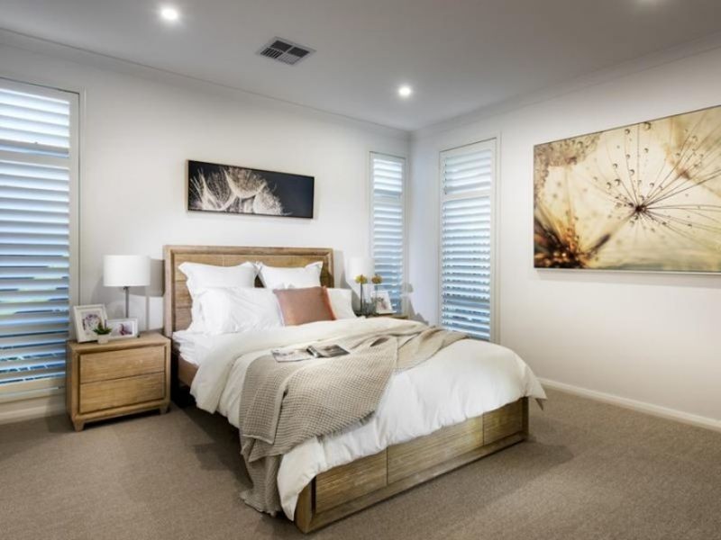 5 Charleston Road, Eglinton WA 6034