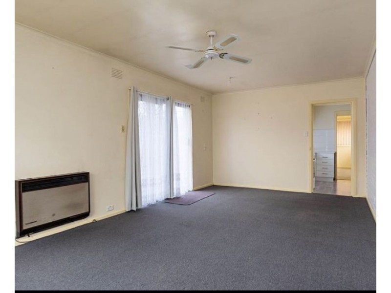 1/7 Wordsworth street, Mooroolbark VIC 3138