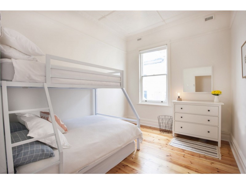 233 The Esplanade, Henley Beach SA 5022