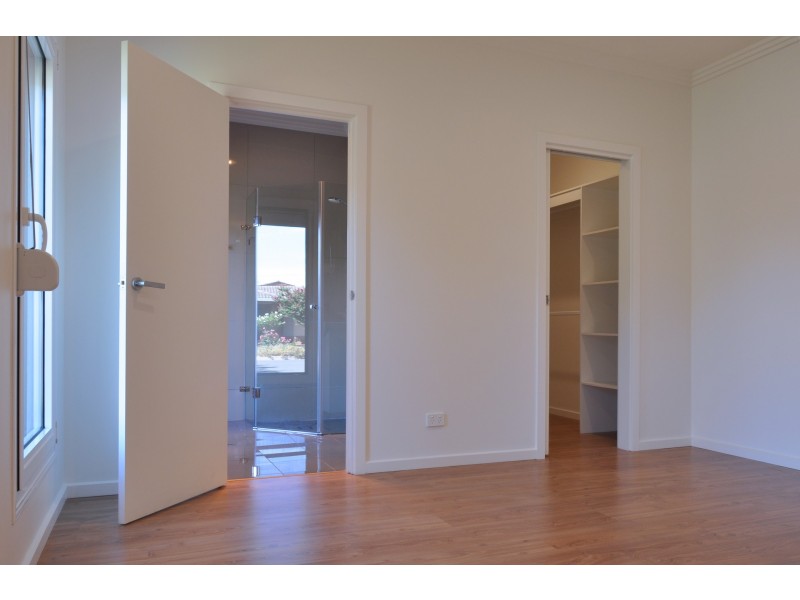 16 Essex Street, Brighton SA 5048