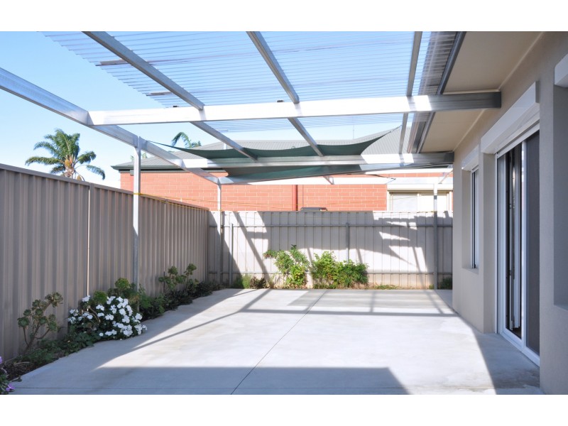 16 Essex Street, Brighton SA 5048