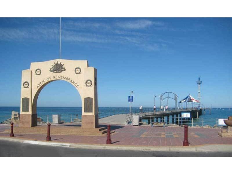 16 Essex Street, Brighton SA 5048