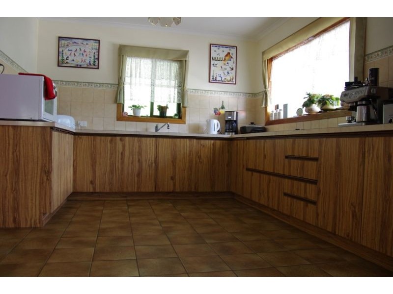 7 Simpson Avenue, Rupanyup VIC 3388