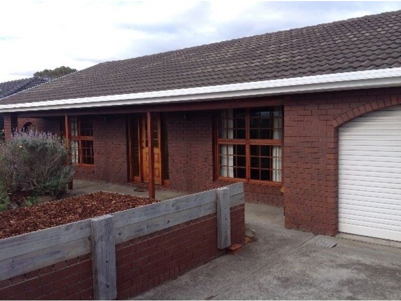 25 Fenton St, Midway Point TAS 7171
