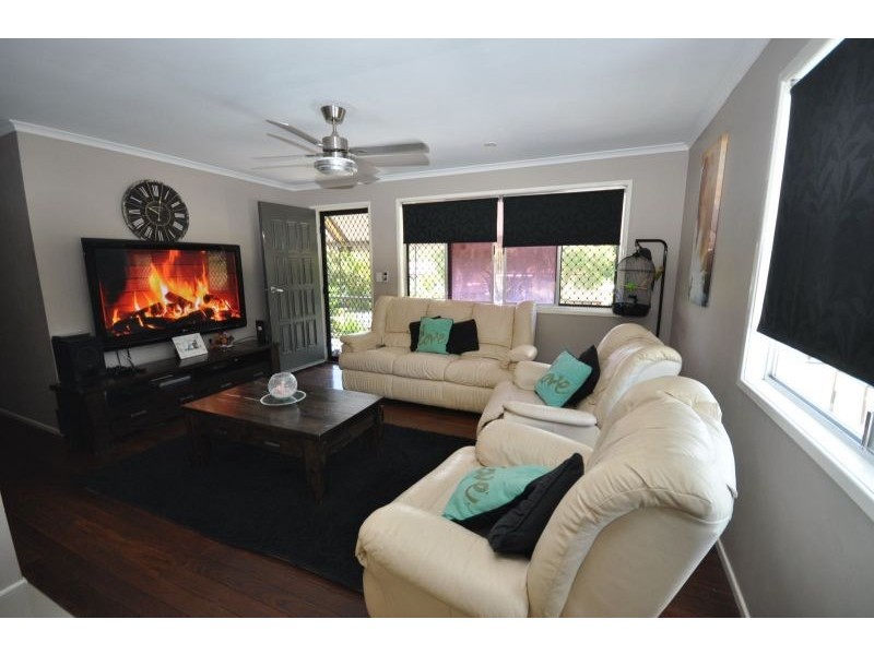 132 North Road, Woodridge QLD 4114