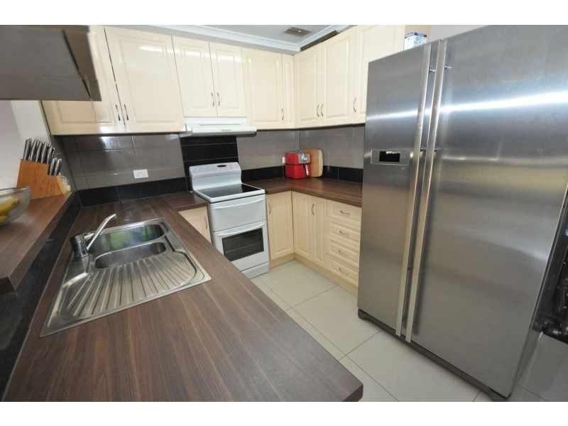 132 North Road, Woodridge QLD 4114