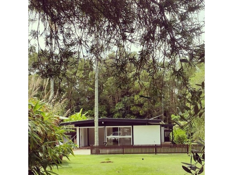 5 gloria Street, South Golden Beach NSW 2483