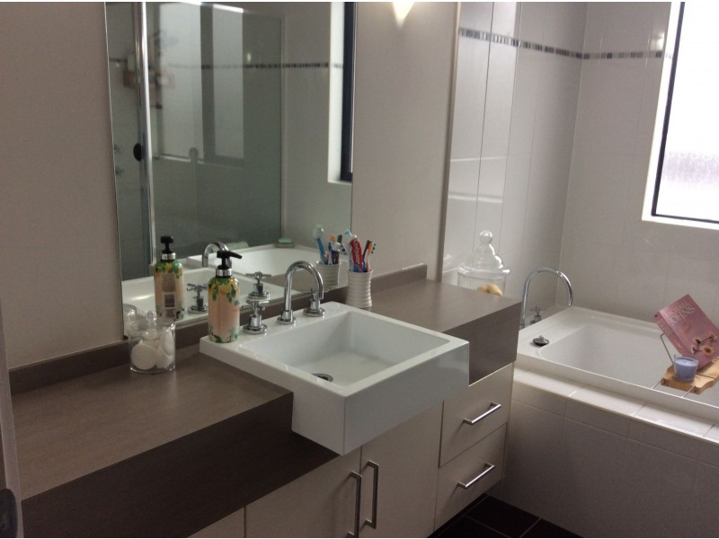 304 Warnervale Road, Hamlyn Terrace NSW 2259