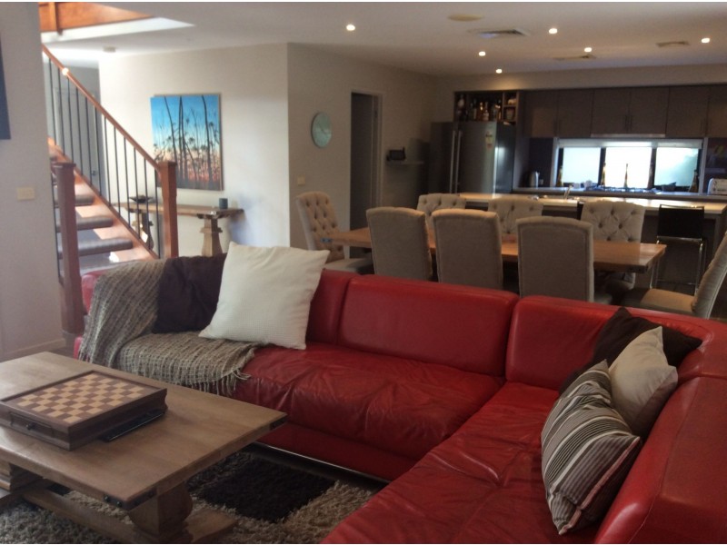 304 Warnervale Road, Hamlyn Terrace NSW 2259