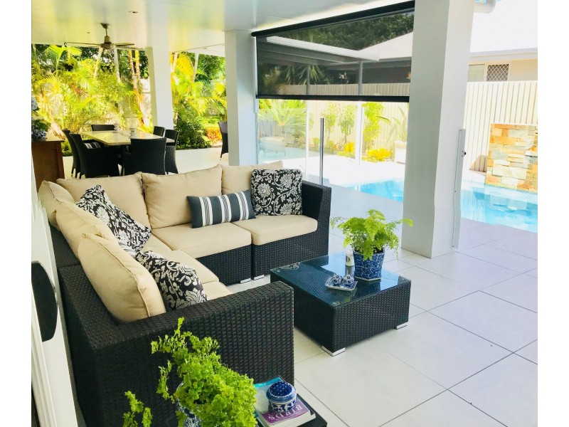 4 Magnetic Street, Parrearra QLD 4575