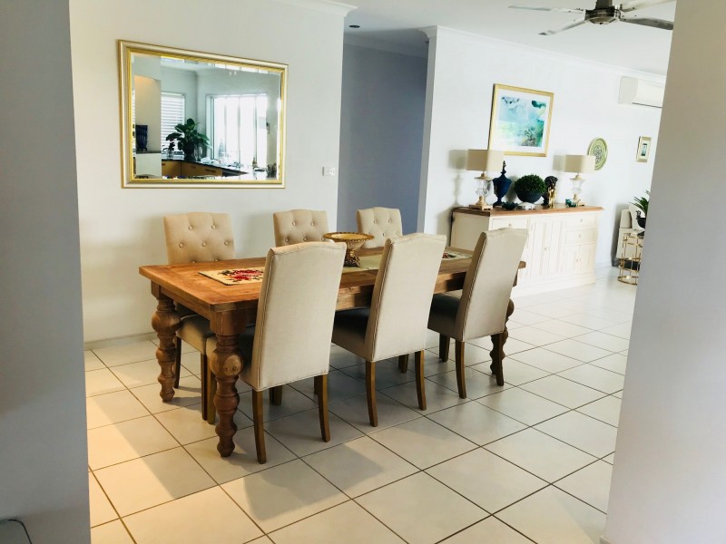 4 Magnetic Street, Parrearra QLD 4575