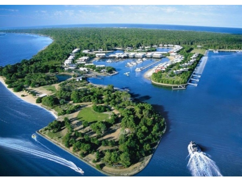 21 Channel Street, Russell Island QLD 4184