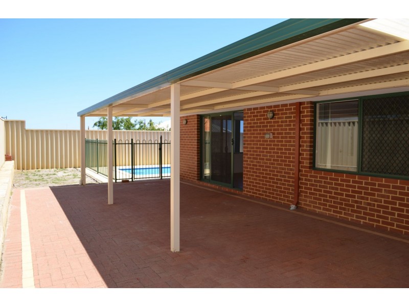 11 Thurleigh Approach, Butler WA 6036