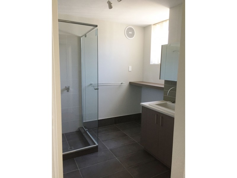 1/6 Hardy St, South Perth WA 6151