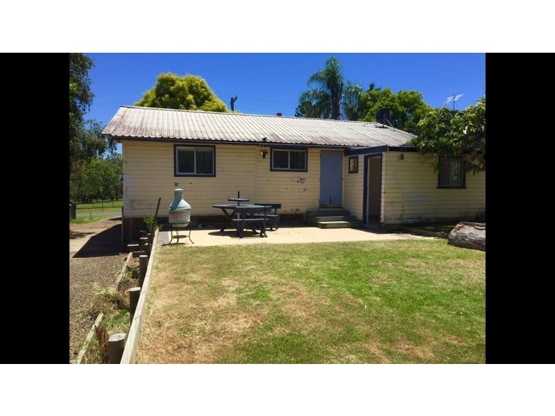 20 Cotton Street, Tinonee NSW 2430