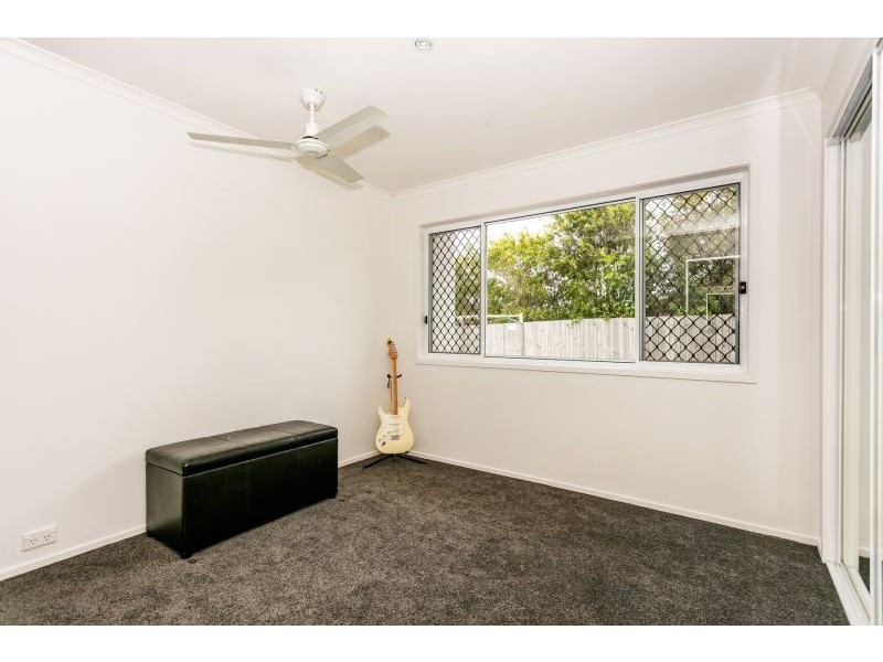 1/64 Castile Crescent, Edens Landing QLD 4207