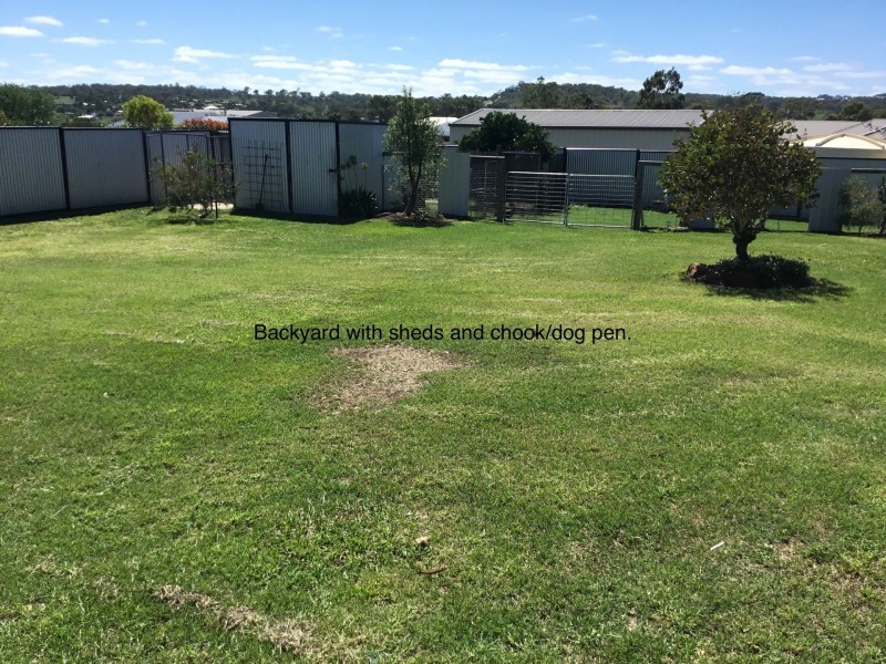 21 Curlew Street, Meringandan West QLD 4352