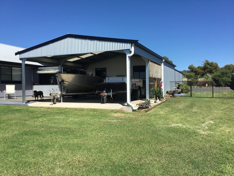 21 Curlew Street, Meringandan West QLD 4352