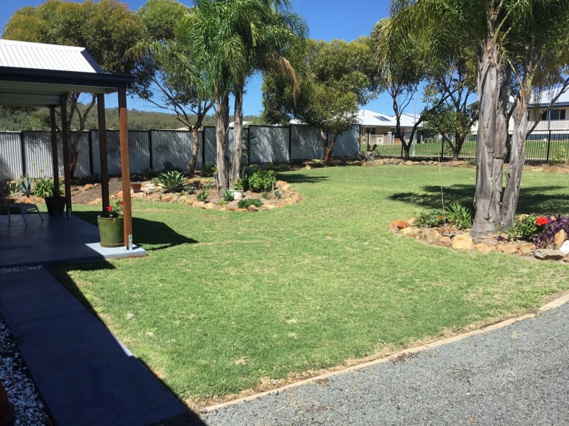 21 Curlew Street, Meringandan West QLD 4352