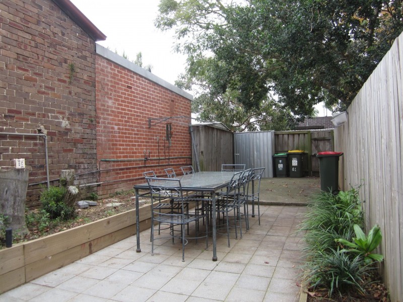 61 Chelmsford St, Newtown NSW 2042