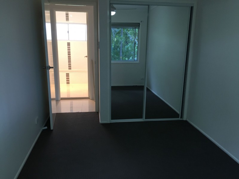 5 Apunya Cl, Riverhills QLD 4074