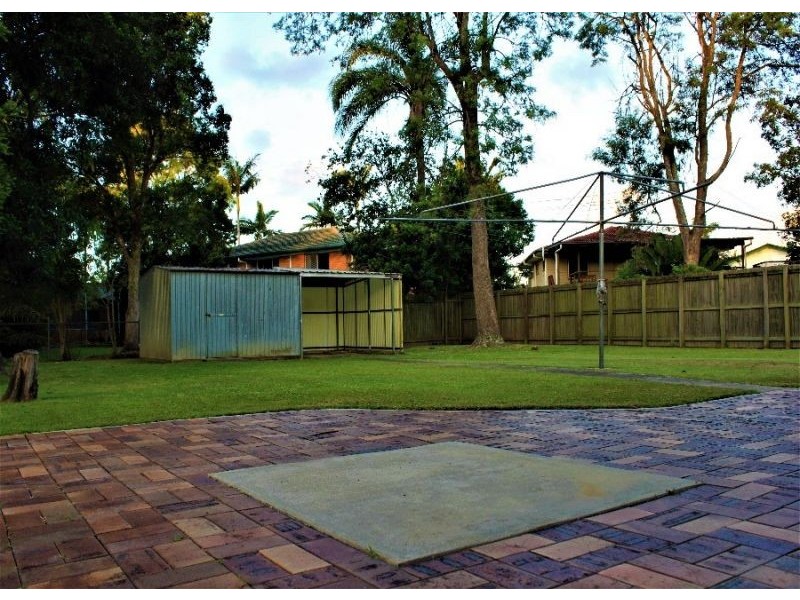 18 Bevlin Court, Albany Creek QLD 4035