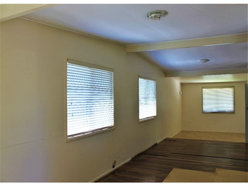 18 Bevlin Court, Albany Creek QLD 4035