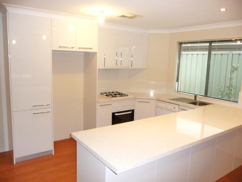 20B MacKay Way, Hillarys WA 6025