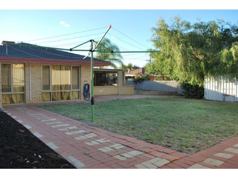 50 Rhine Crescent, Beechboro WA 6063
