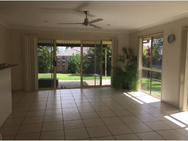 35 Chetwynd St, Redbank Plains QLD 4301