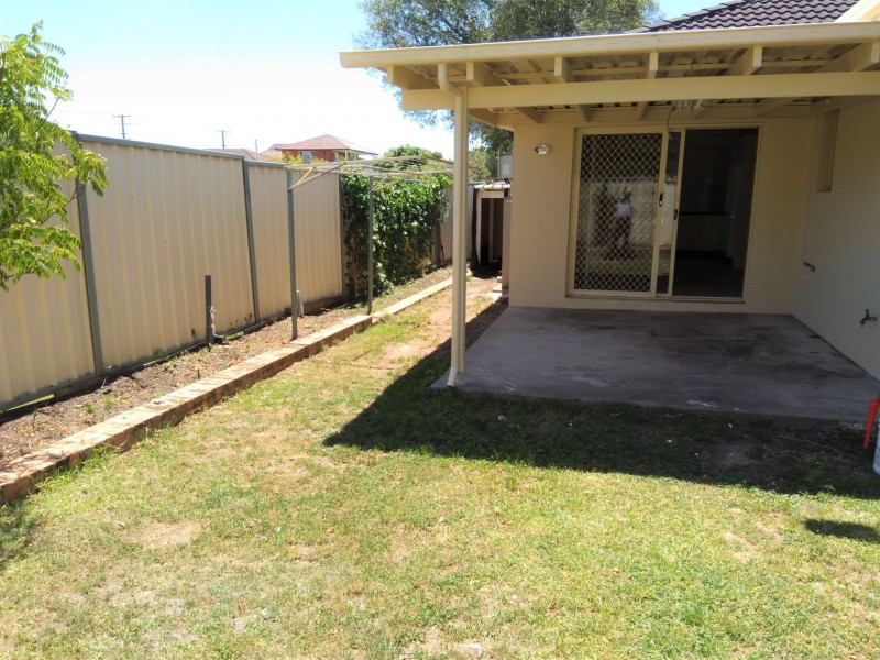 4/97 Pringle Ave, Bankstown NSW 2200