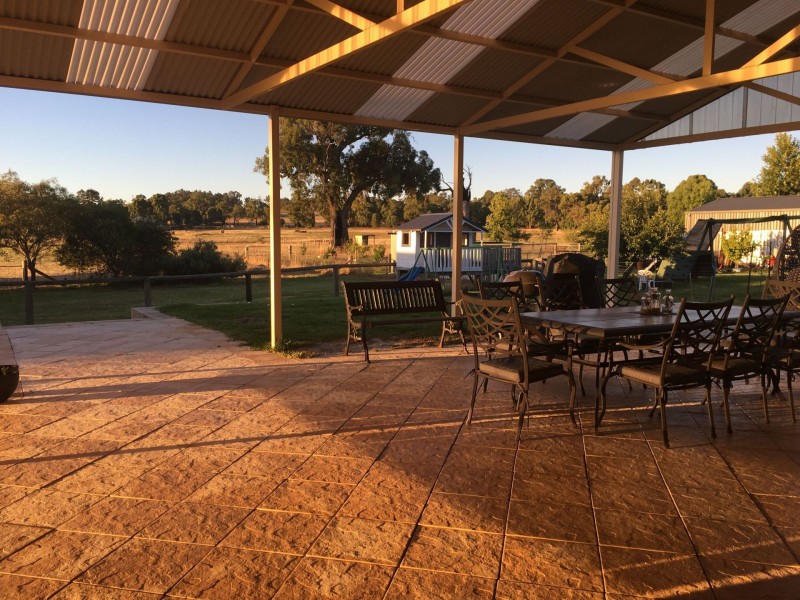 93 McManus Road, Allanson WA 6225