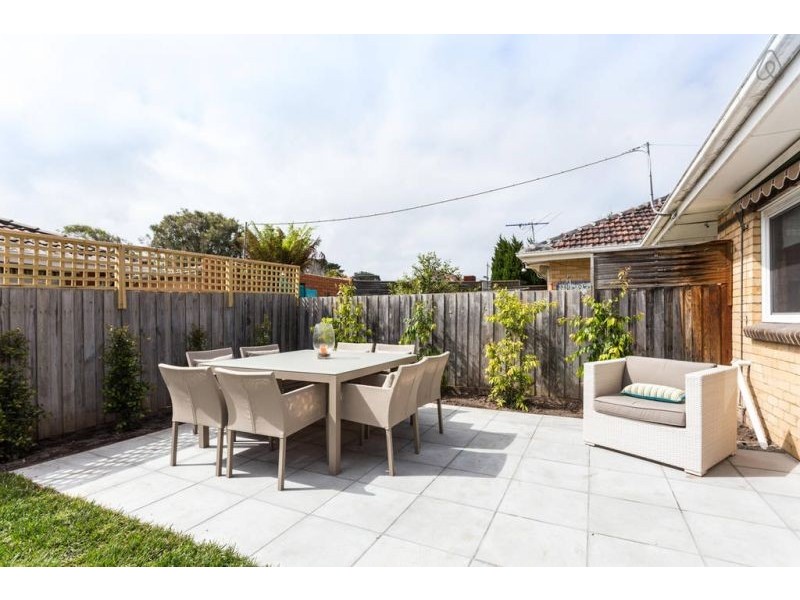 1/1 Edinburgh St, Hampton VIC 3188