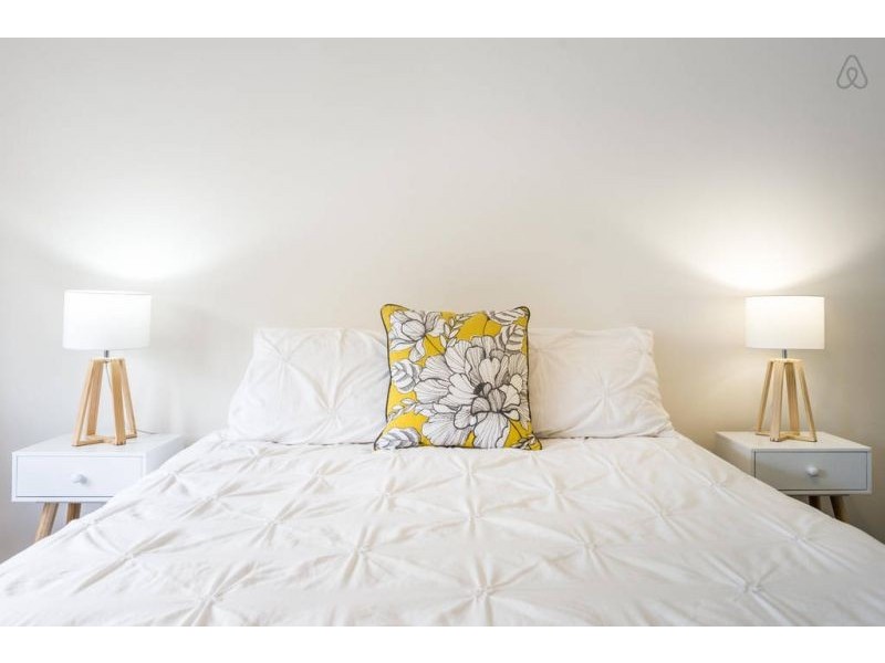 1/1 Edinburgh St, Hampton VIC 3188