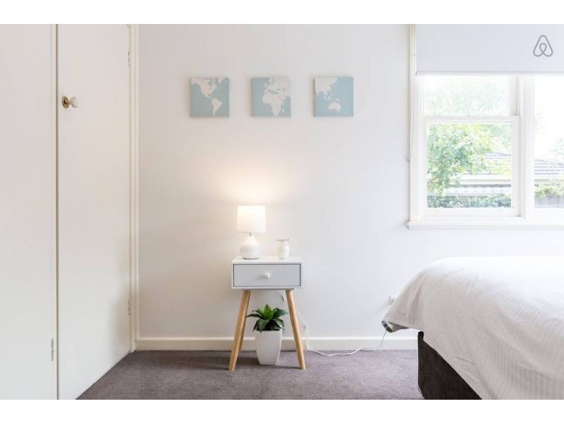 1/1 Edinburgh St, Hampton VIC 3188