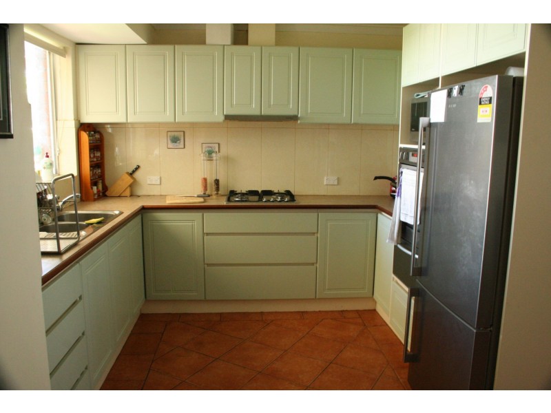 2/85-87 Kitchener Ave, Victoria Park WA 6100