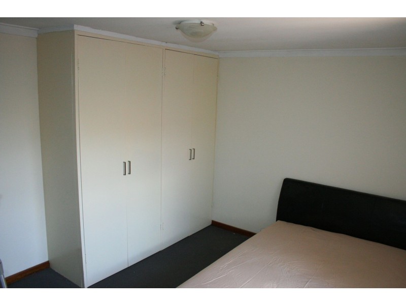 2/85-87 Kitchener Ave, Victoria Park WA 6100