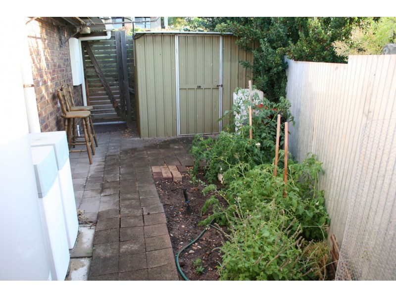4 Whiting street, Seacombe Heights SA 5047