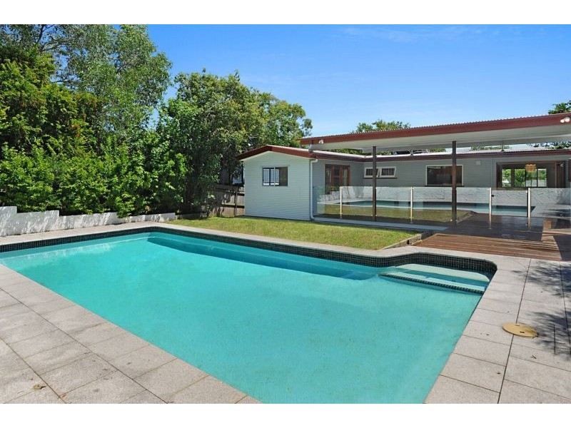 26 Bargo Street, Arana Hills QLD 4054